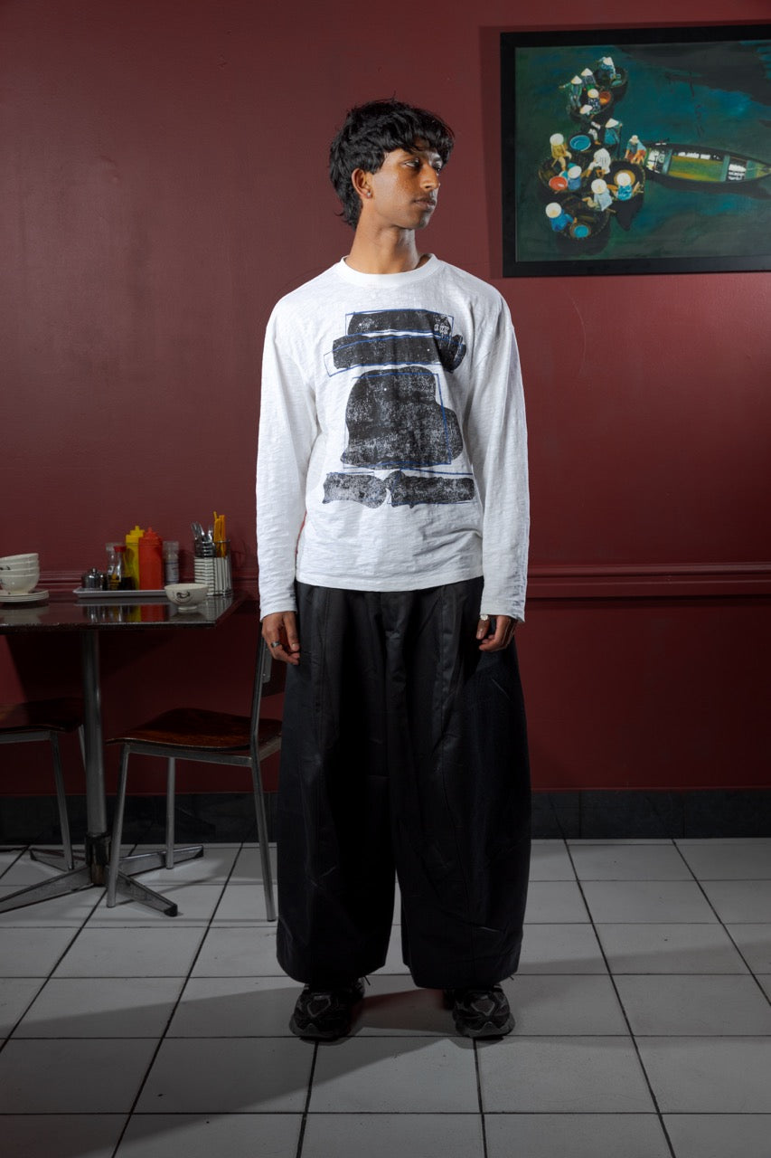 Contour Cut Pants - Black