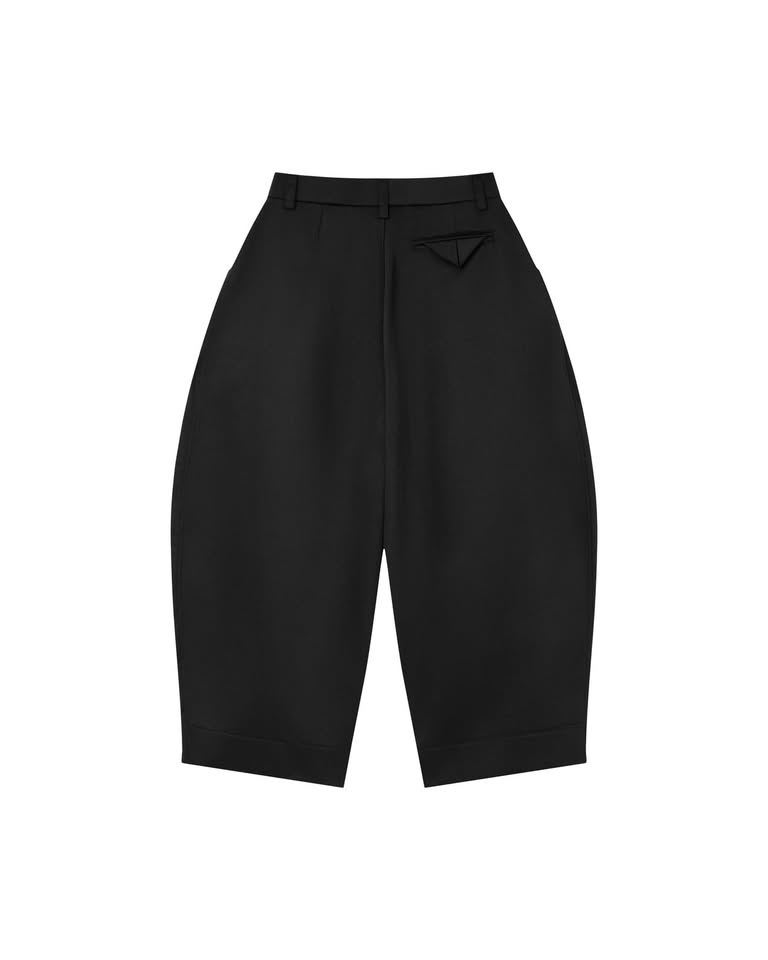 Contour Cut Pants - Black